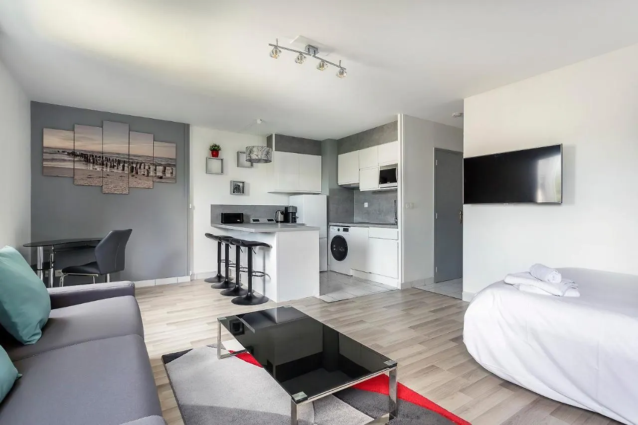Studio Abondance - Proche Garemetrobus - Calme Apartment Lyon