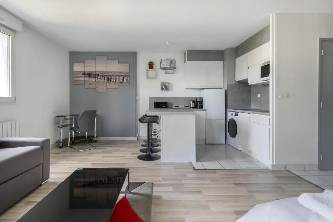 Studio Abondance - Proche Garemetrobus - Calme Apartment Lyon 0*,